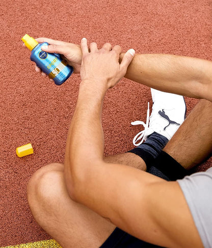 Nivea Sun UV Dry Protect Sport Transparent Sun Protection Spray SPF 50, Sweat-Resistant & Extra Waterproof, 1 X 200 Ml